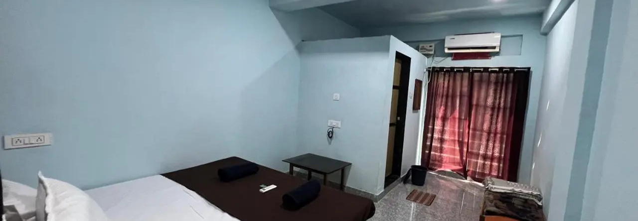 Born 4 tours # Kihim Beach resort, 基姆 — 照片 1