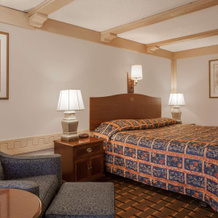 Knights Inn Greensburg, Гринсбург — фото 2