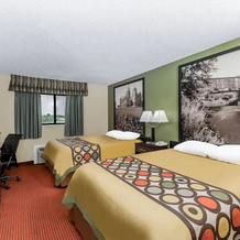 Western Inn & Suites, Grinnell — photo 3