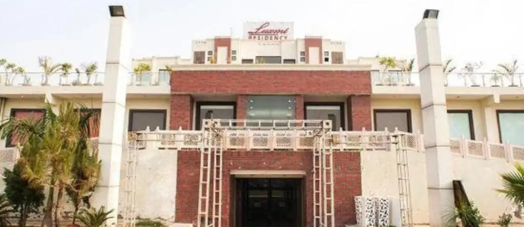 Hotel Luxmi Residency, 帕尼帕特 — 照片 1