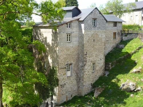 Chambres d'Hôtes L'Hirondelle du Lac, 佩拉勒沙托 — 照片 1