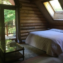 Redwood Log Cabin, Кресент-Сити — фото 2