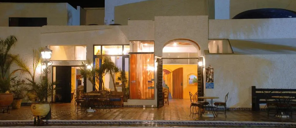 Las Rocas Resort And Spa, 普里莫塔皮亚 — 照片 1