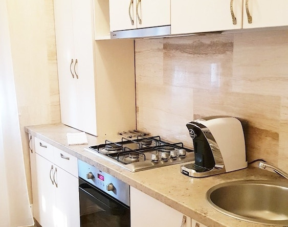 My Hotel Apartments Baneasa, 布加勒斯特 — 照片 1