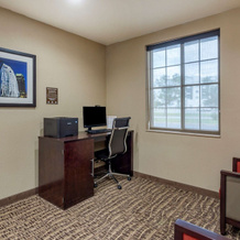 Comfort Suites Clarksville, Clarksville — photo 3