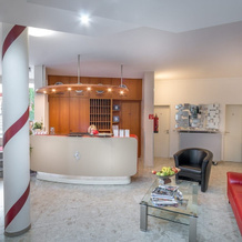 Turmhotel Rhein Main, Dreieich — photo 2