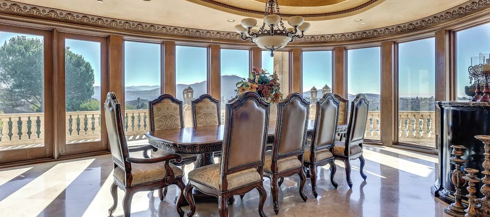 Grand 9,000-sq-ft Estate! Luxurious Socal Getaway, 拉梅萨 — 照片 1