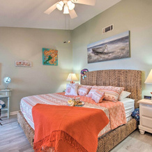 Topsail Beach Oceanfront Oasis W/ Stunning Views!, Норд-Топсейл-Бич — фото 2