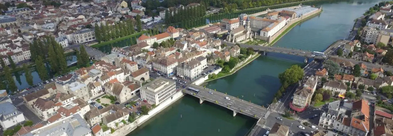 Petit Coin Cocooning Privé 4Min A Pied De La Gare, Мелун — фото 1