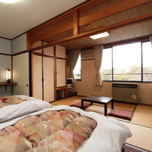 Kokumin Shukusha Enasansou, Ena — photo 5
