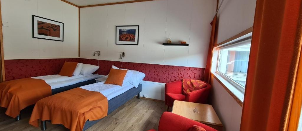 Tjeldsundbrua Hotel, 谢尔德斯滕 — 照片 1