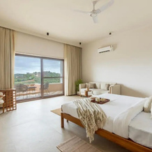 SaffronStays Aurum Villa, Moringa Valley - 3BR hilltop villa with Aravalli views, bonfire & trails n, 科特里卡达纳 — 照片 5