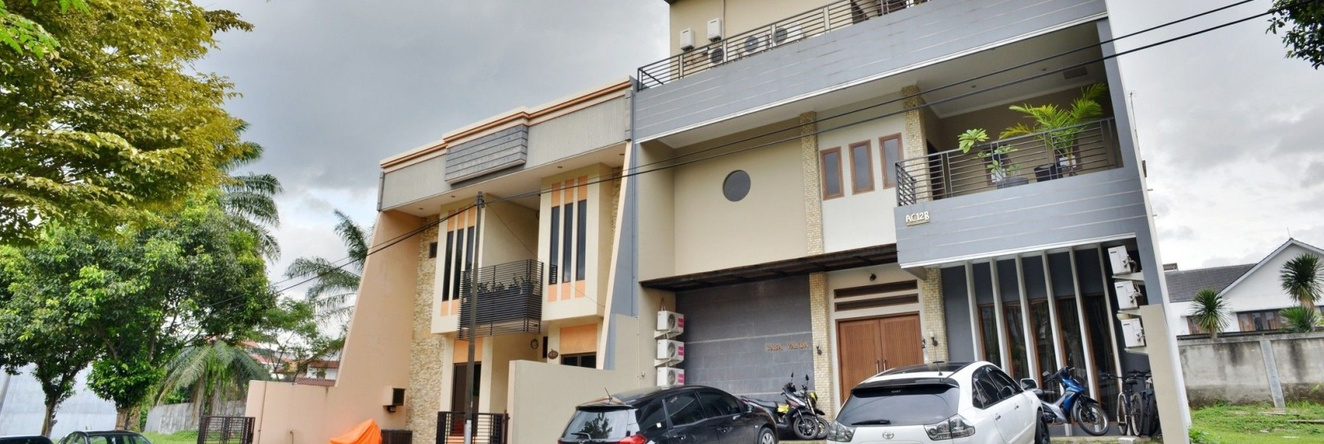 Casa Vanda Guesthouse, South Tangerang — photo 1