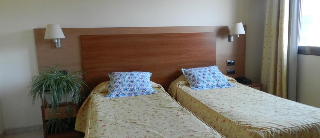 Hotel Sant Celoni, Сан-Селони — фото 1