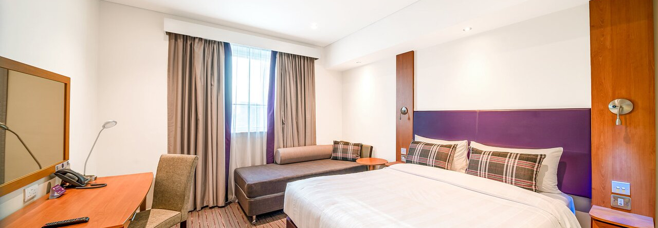 Premier Inn Dubai Silicon Oasis, Дубай — фото 1