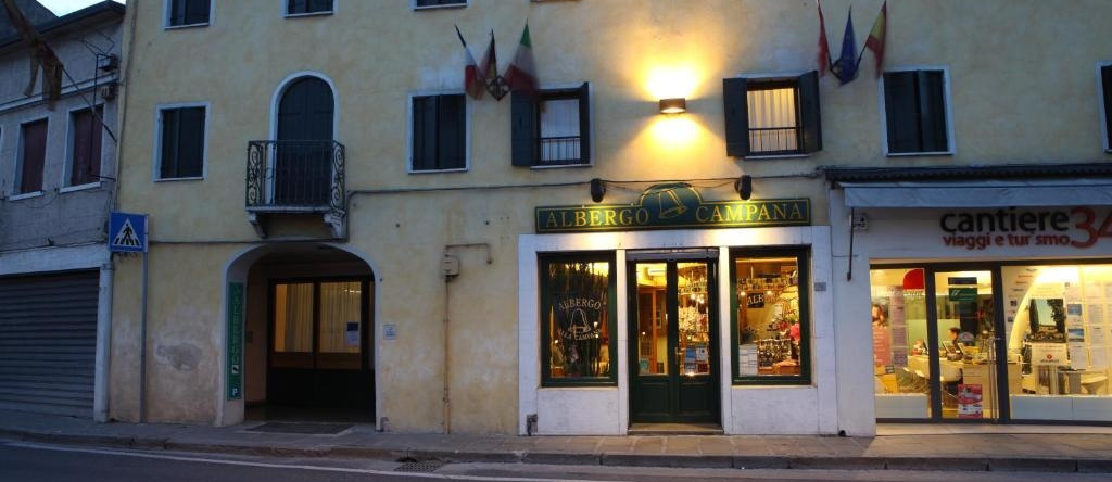 Albergo Alla Campana, 多洛 — 照片 1