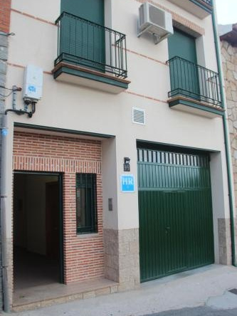 Hostal Maury, El Barraco — photo 1