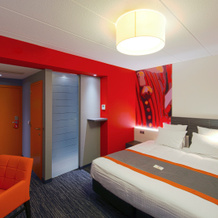 Orange Hotel, 拉卢维耶尔 — 照片 4