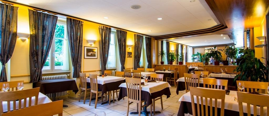 Auberge Communale Chez Yann, 埃图瓦 — 照片 1