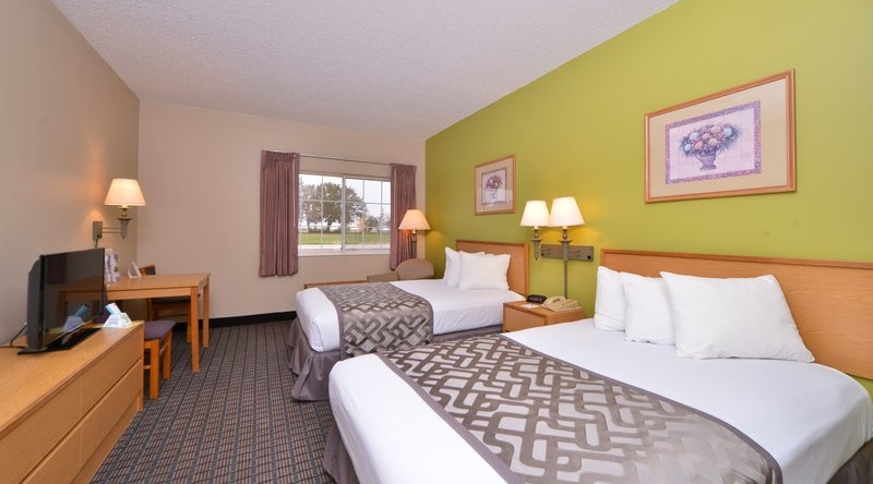 Americas Best Value Inn Geneseo, Дженезео — фото 1