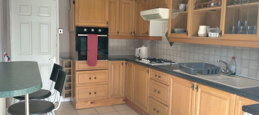 The Nest, An Immaculate 3-Bed House In Walsall, Уолсолл — фото 1