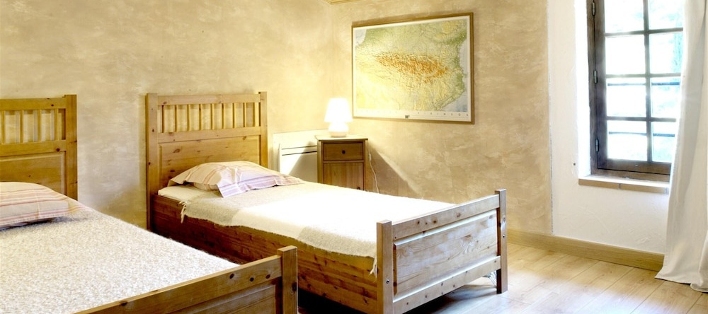 Mansion With 3 Bedrooms in Castelnou, With Wonderful Mountain View, Po, 卡斯泰尔努 — 照片 1