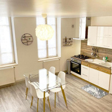 Appartement Chaleureux Wifi Et Parking Gratuit, Живе — фото 2
