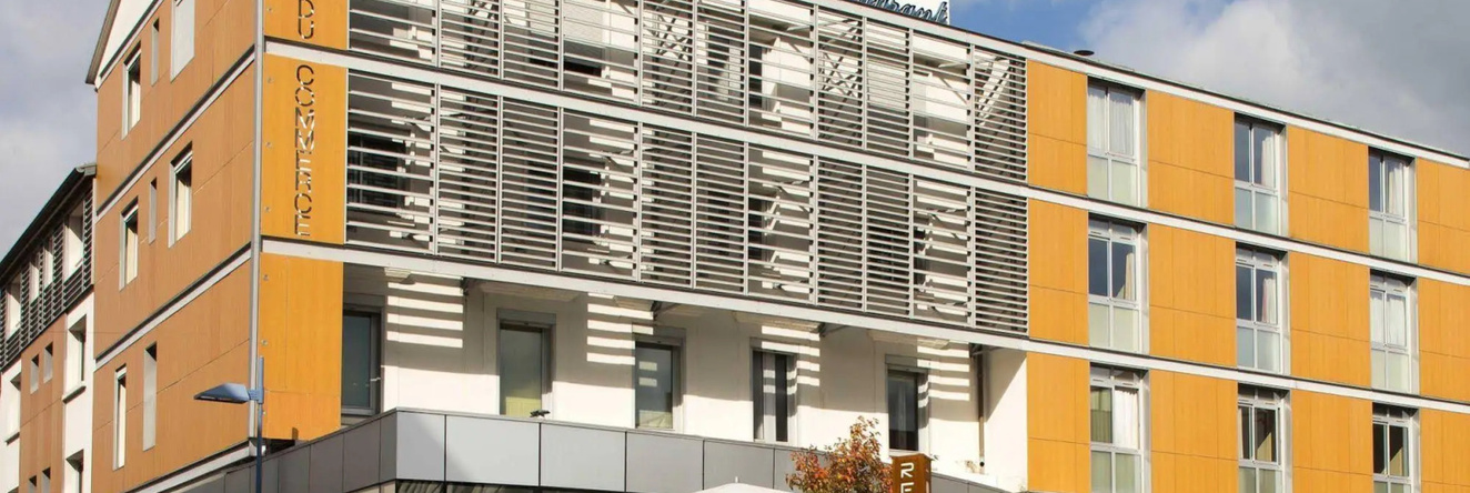 Hôtel du Commerce, 圣戈当 — 照片 1