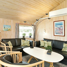 Modern Holiday Home in Millinge Near Sea, Millinge — photo 4
