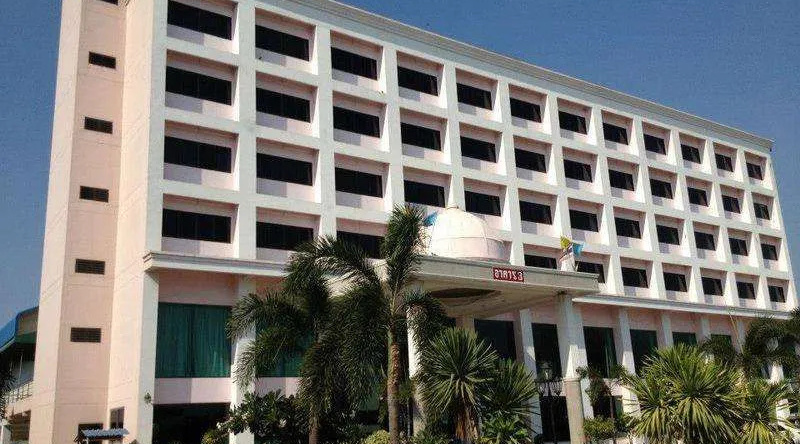 River Hotel The Budget, 佛统 — 照片 1