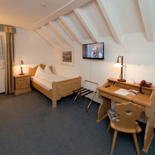 ROMANTIK HOTEL Landgasthof zu den Drei Sternen, 默里肯-维尔德格 — 照片 3