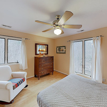 Dogwood On The Lake At Rumbling Bald Resort 5 Bedroom Home, 卢尔湖 — 照片 4