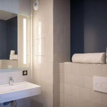 Best Western 11BAUER Paris Saint-Ouen, Saint-Ouen-sur-Seine — photo 2