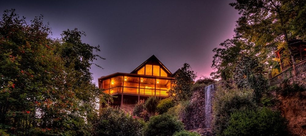 Waterfall Lodge By Escape To Blue Ridge, Минерал-Блафф — фото 1
