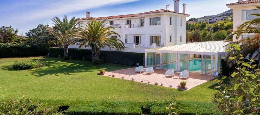 Villa Nefeli with pool, 梅索盖亚斯的马科普洛 — 照片 1