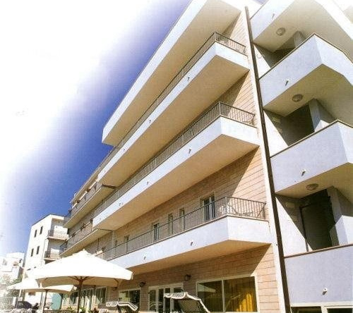 Hotel El Mar, 罗迪加尔加尼科 — 照片 1