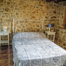 Masia de la Serra de la Cogulla, Monroyo — photo 3