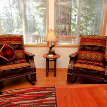 #47 The Cabins at Hyatt Lake - Sleeps 5 - Hot Tub, Ashland — photo 4