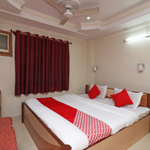 OYO 28130 Hotel Shiva, 巴加尔普尔 — 照片 3