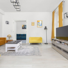 Yellow Apartment in Bytom by Renters, Bytom — photo 4
