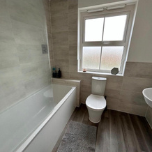 House - Sleeps 8 - Free Parking and Ps5, Ebbsfleet Valley — photo 5