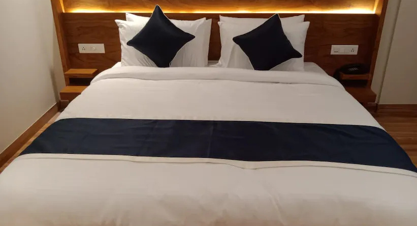 The City Life Hotel, Zirakpur — photo 1
