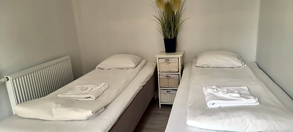 Bed & Breakfast Tidaholm, Тидахольм — фото 1