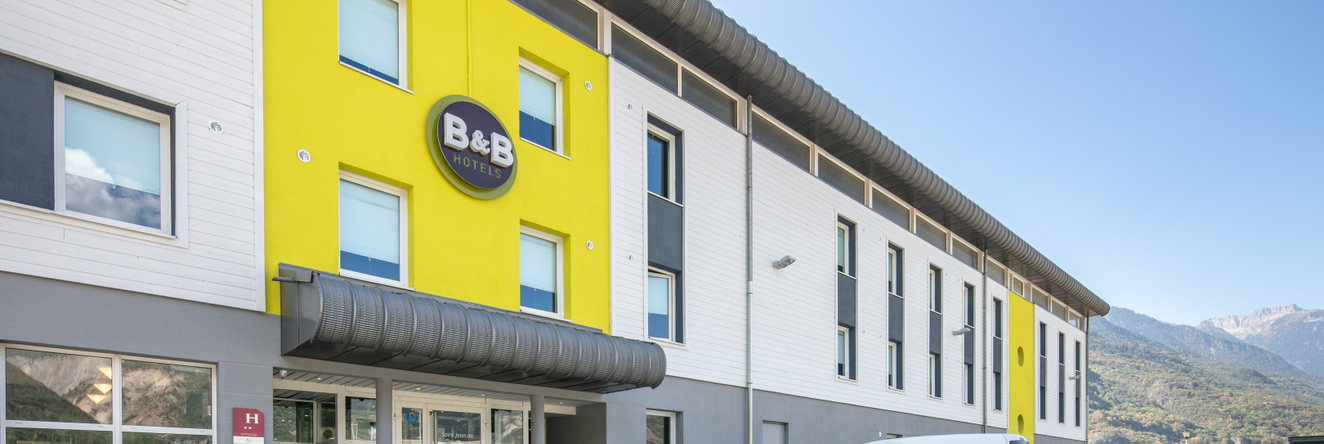 B&B HOTEL SAINT-JEAN de Maurienne, 圣玛丽德屈讷 — 照片 1