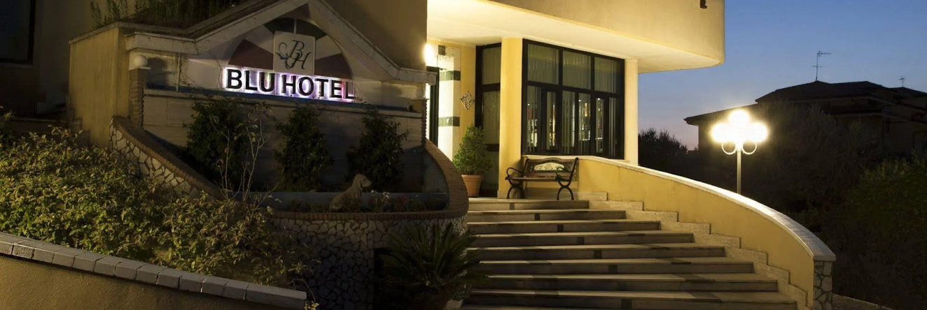 Blu Hotel, San Nicola Manfredi — photo 1