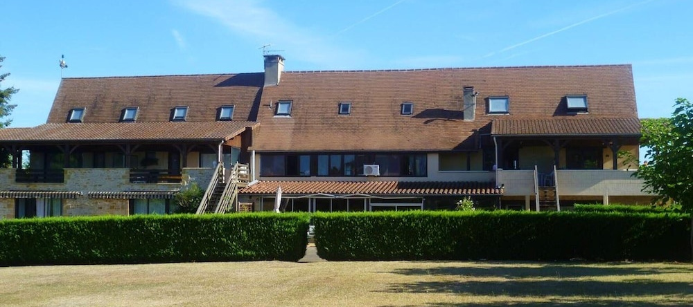House With 2 Bedrooms in Saint-genies, With Shared Pool, Furnished Garden and Wifi - 8 km From the Beach, 圣热涅 — 照片 1