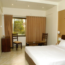 Hotel Gulmohar Pride, 艾哈迈德讷格尔 — 照片 5
