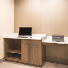 La Quinta Inn & Suites By Wyndham York, Шилох — фото 3