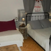 Dormir Chez Nous, Шапоност — фото 4