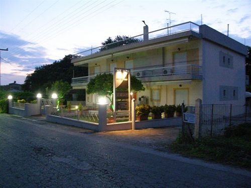 Hotel Aki, Edipsos — photo 1